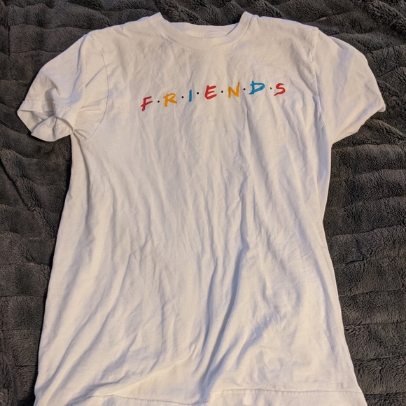 Cute friends T-shirt🌟 - Picture 3 of 3